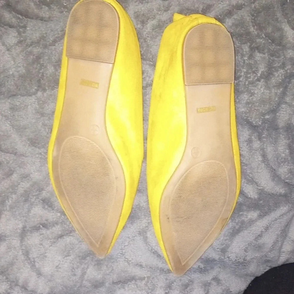 Lulu's Size 8 Emmy Slip ons - Picture 6 of 6